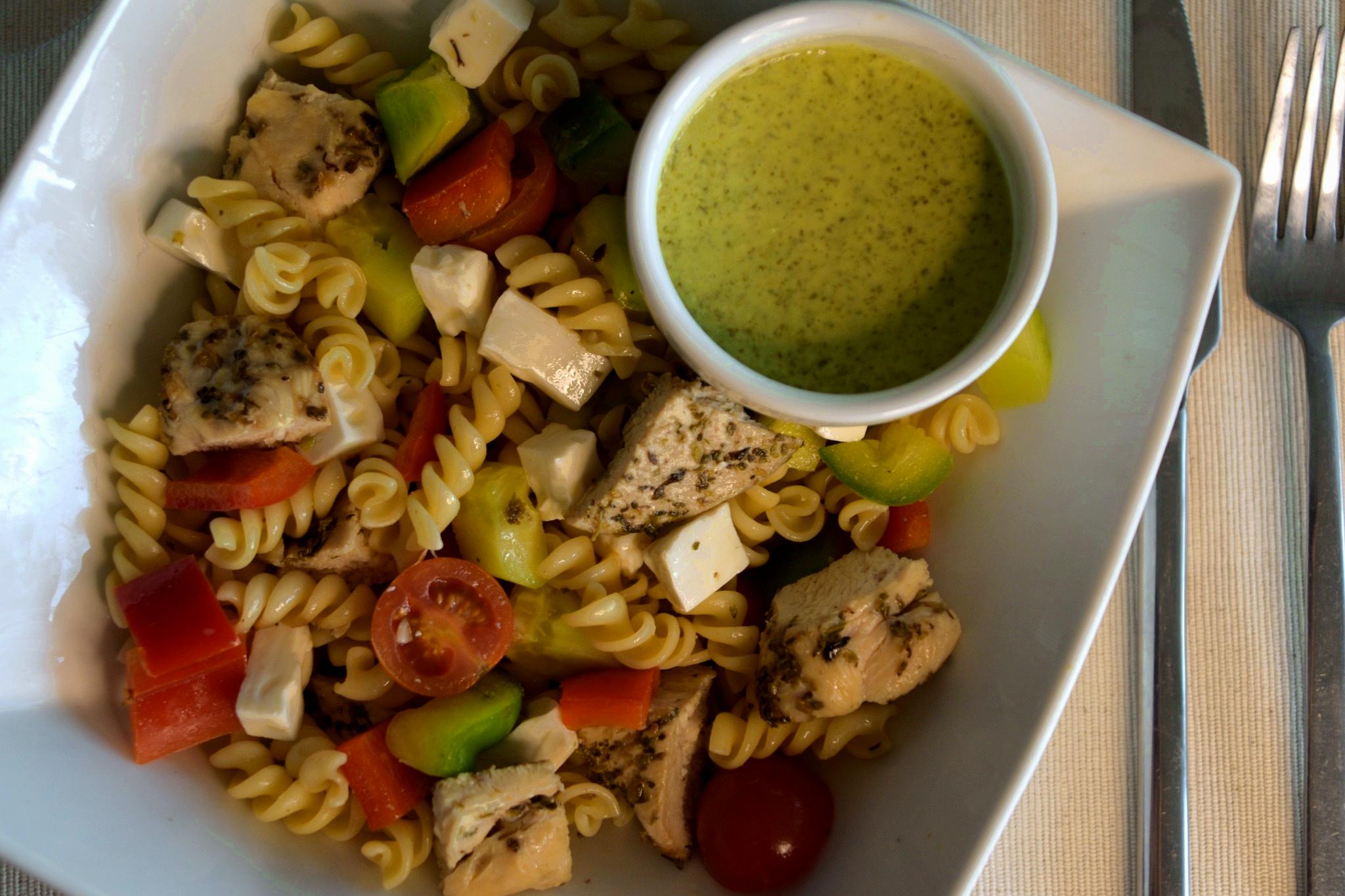 Ensalada Espirales de Pollo